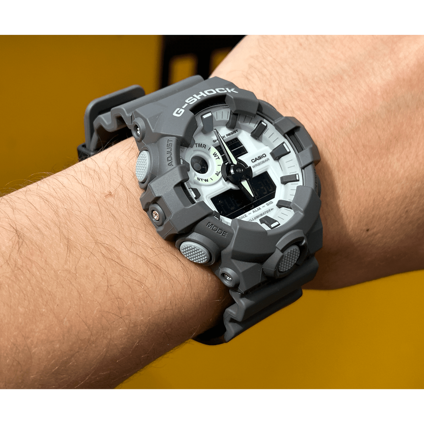 Casio G - Shock GA - 700HD - 8AER