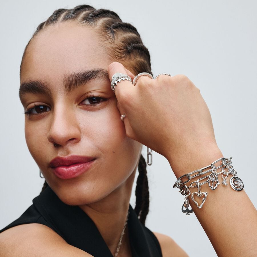 Pandora Bedel Maan 793364C01