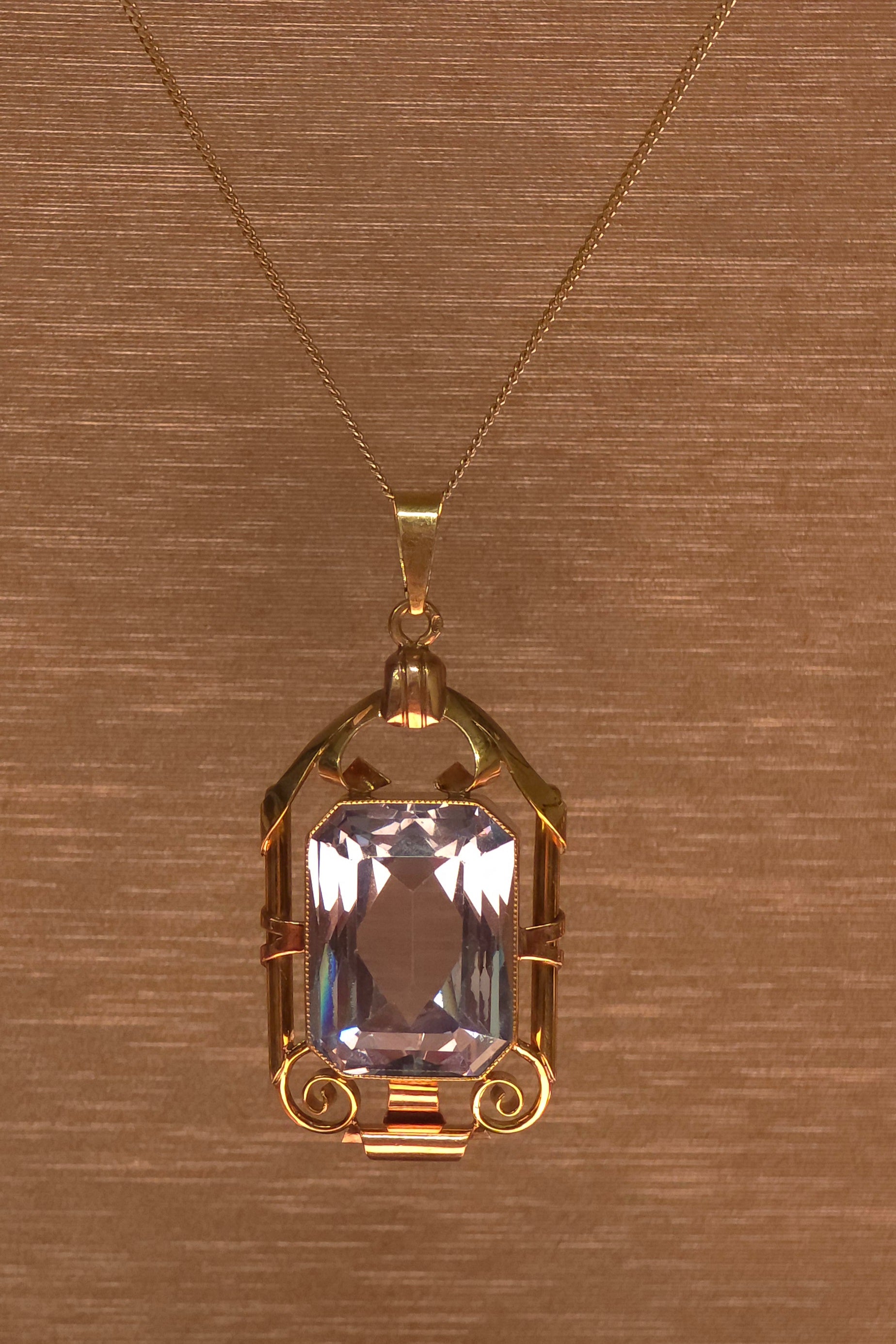VDH026 Gouden hanger